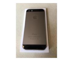 2 iPHONE 5 PHONES